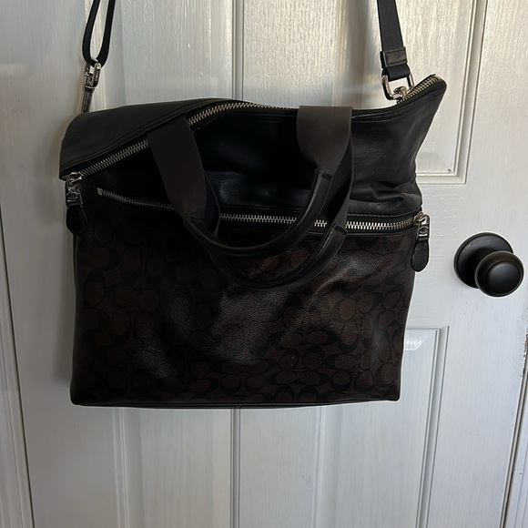 Coach Charles foldover bag - Picture 9 of 16